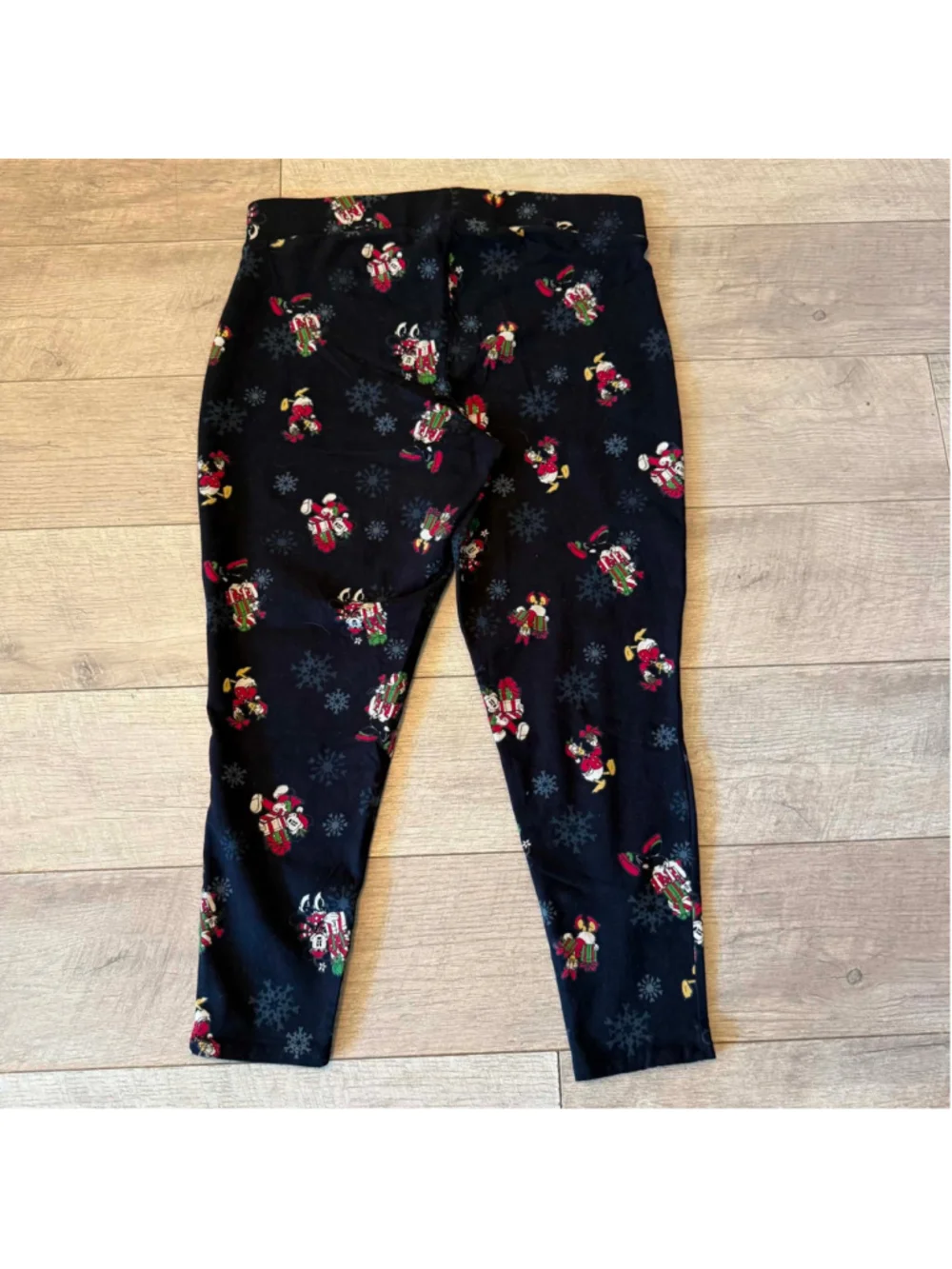 Women's Disney Christmas Leggings Size S Black Red Holiday Print
